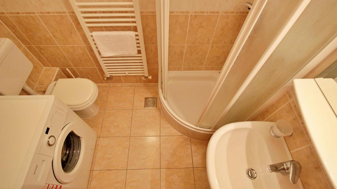 Apartment Ora Omiš Esterno foto