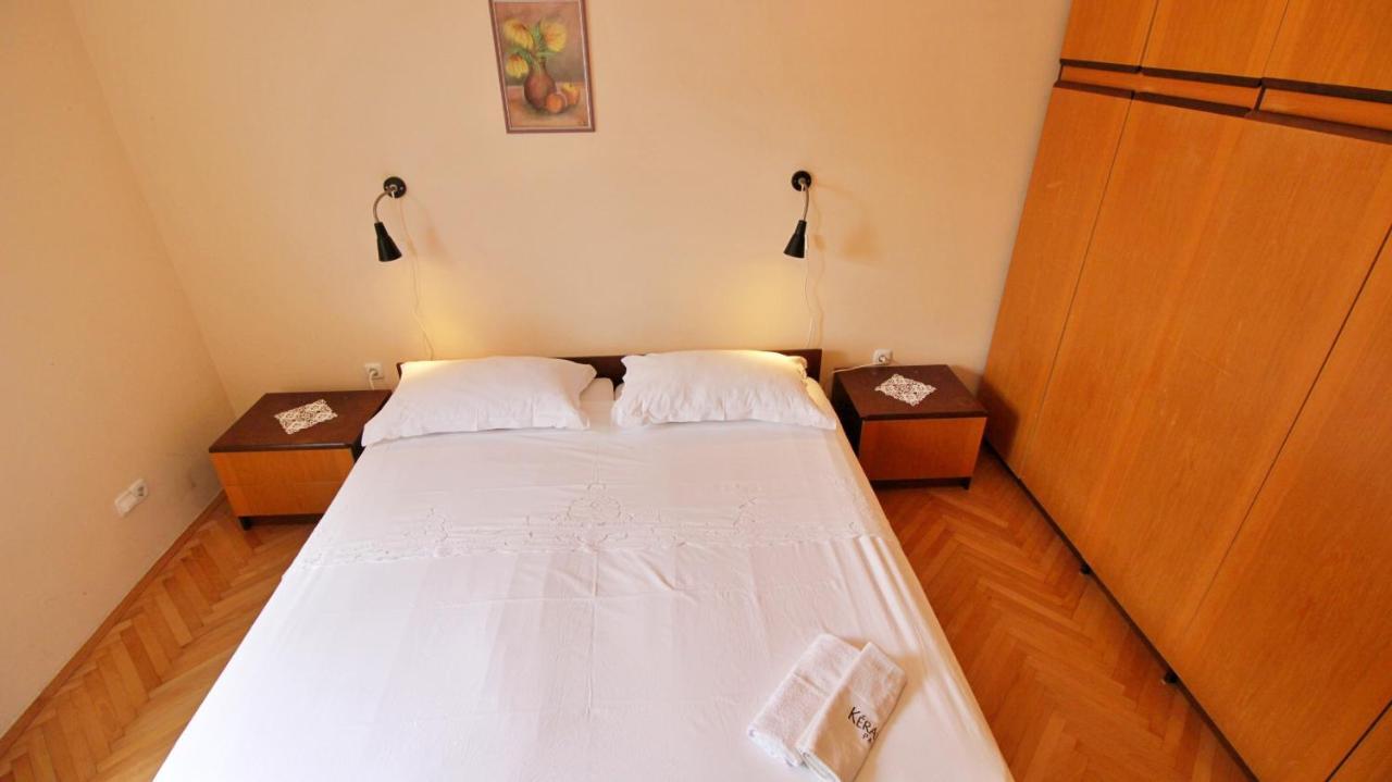 Apartment Ora Omiš Esterno foto