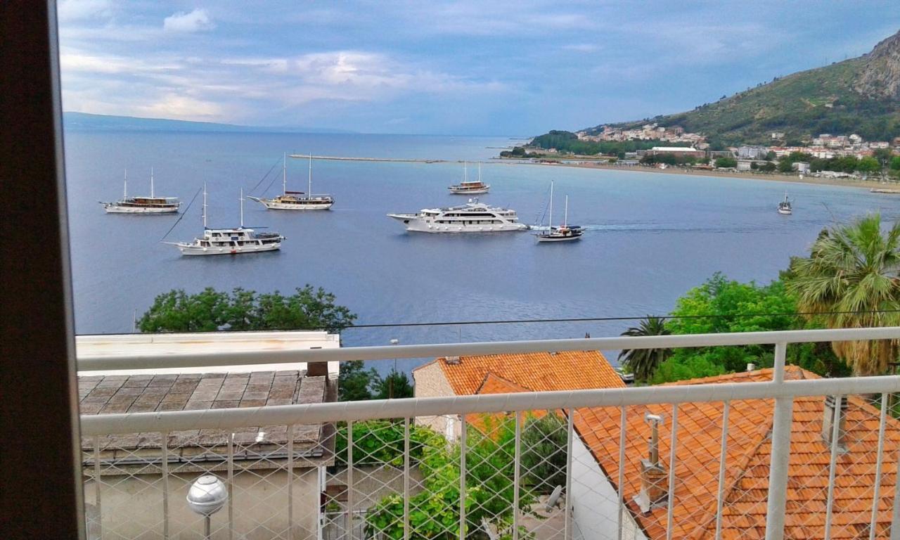 Apartment Ora Omiš Esterno foto