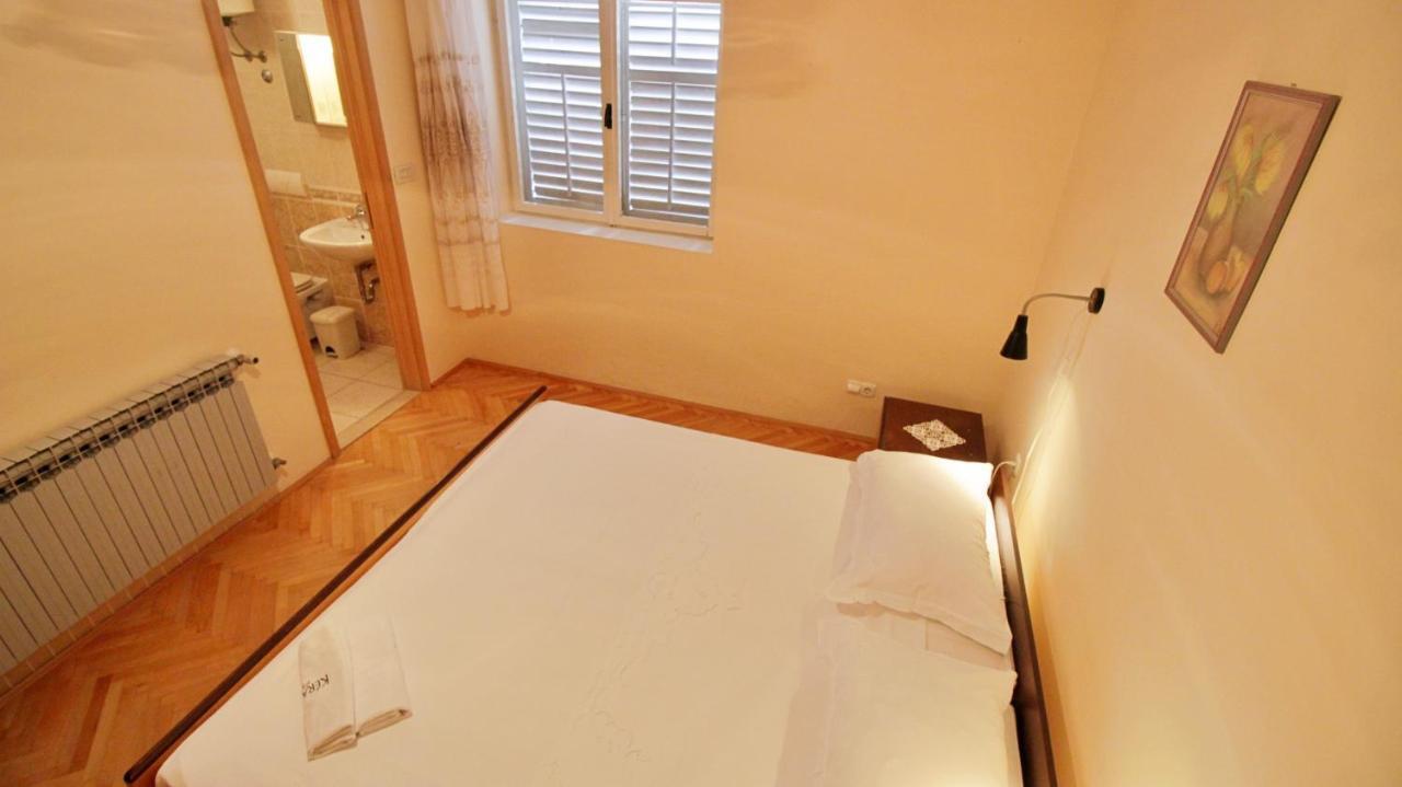 Apartment Ora Omiš Esterno foto