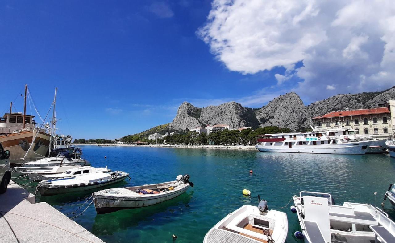 Apartment Ora Omiš Esterno foto